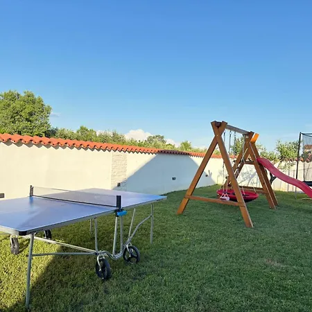 Jenny Zadarvillas * Murvica (Policnik)