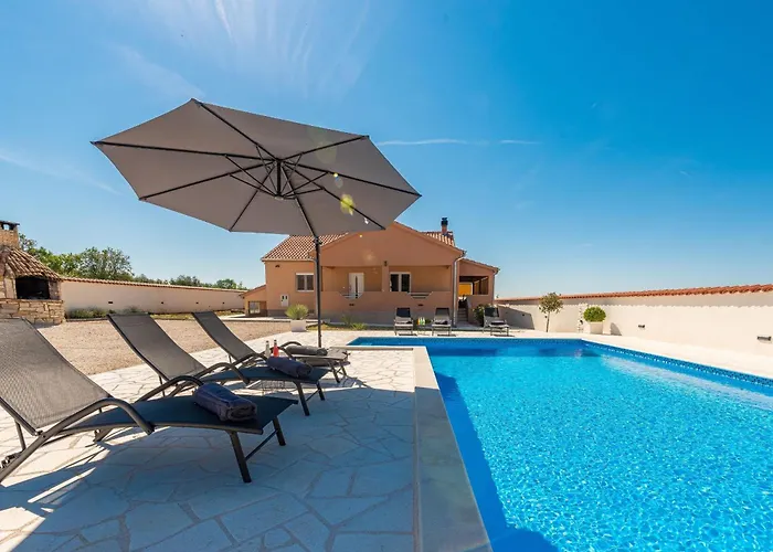 Vila Jenny Zadarvillas *