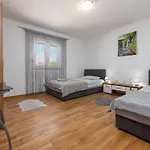 Jenny Zadarvillas Villa Murvica (Policnik)
