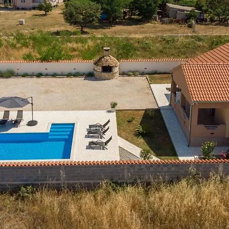 Jenny Zadarvillas Villa