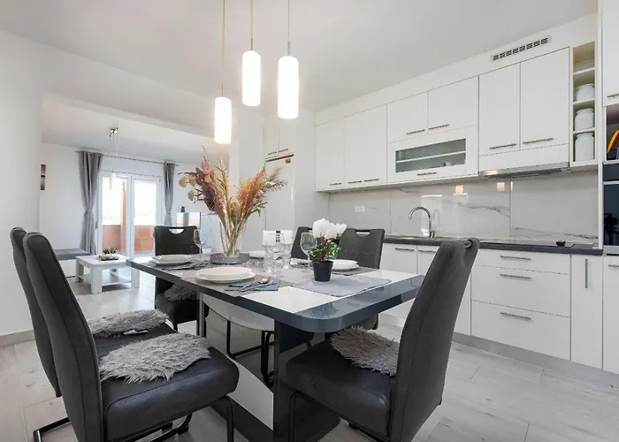 Jenny Zadarvillas Villa Murvica (Policnik)